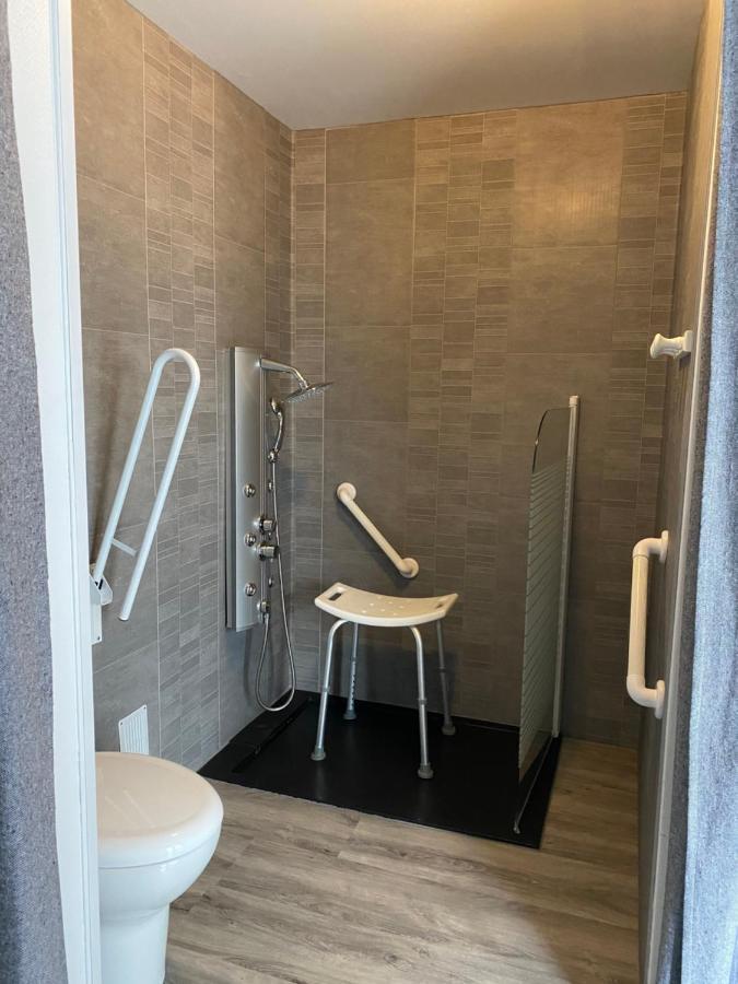 Logis Hotel Du Cirque Troyes Centre Historique Ngoại thất bức ảnh