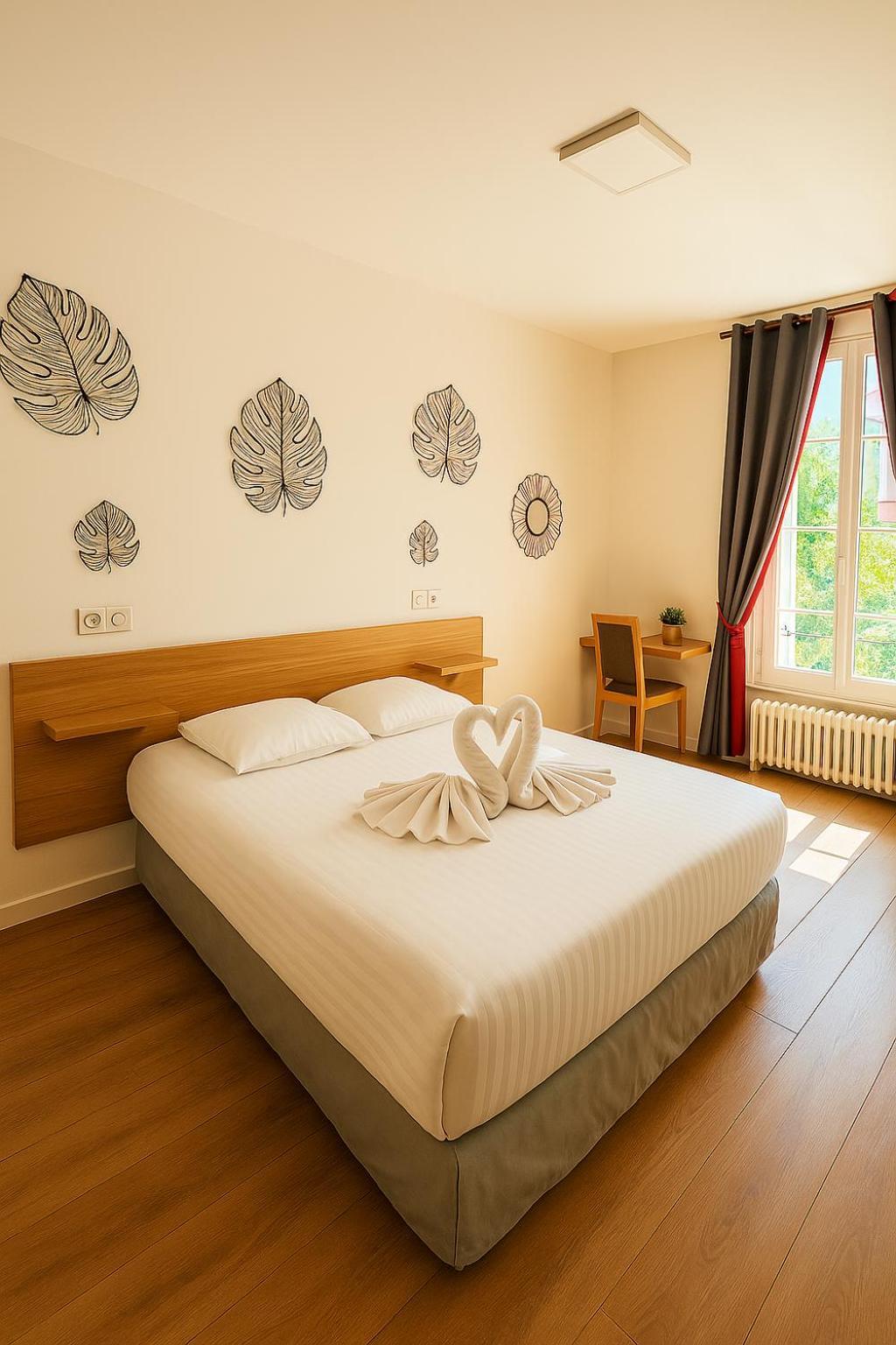 Logis Hotel Du Cirque Troyes Centre Historique Ngoại thất bức ảnh