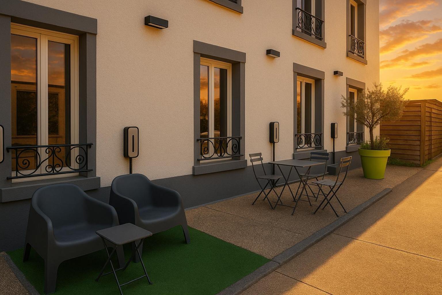 Logis Hotel Du Cirque Troyes Centre Historique Ngoại thất bức ảnh