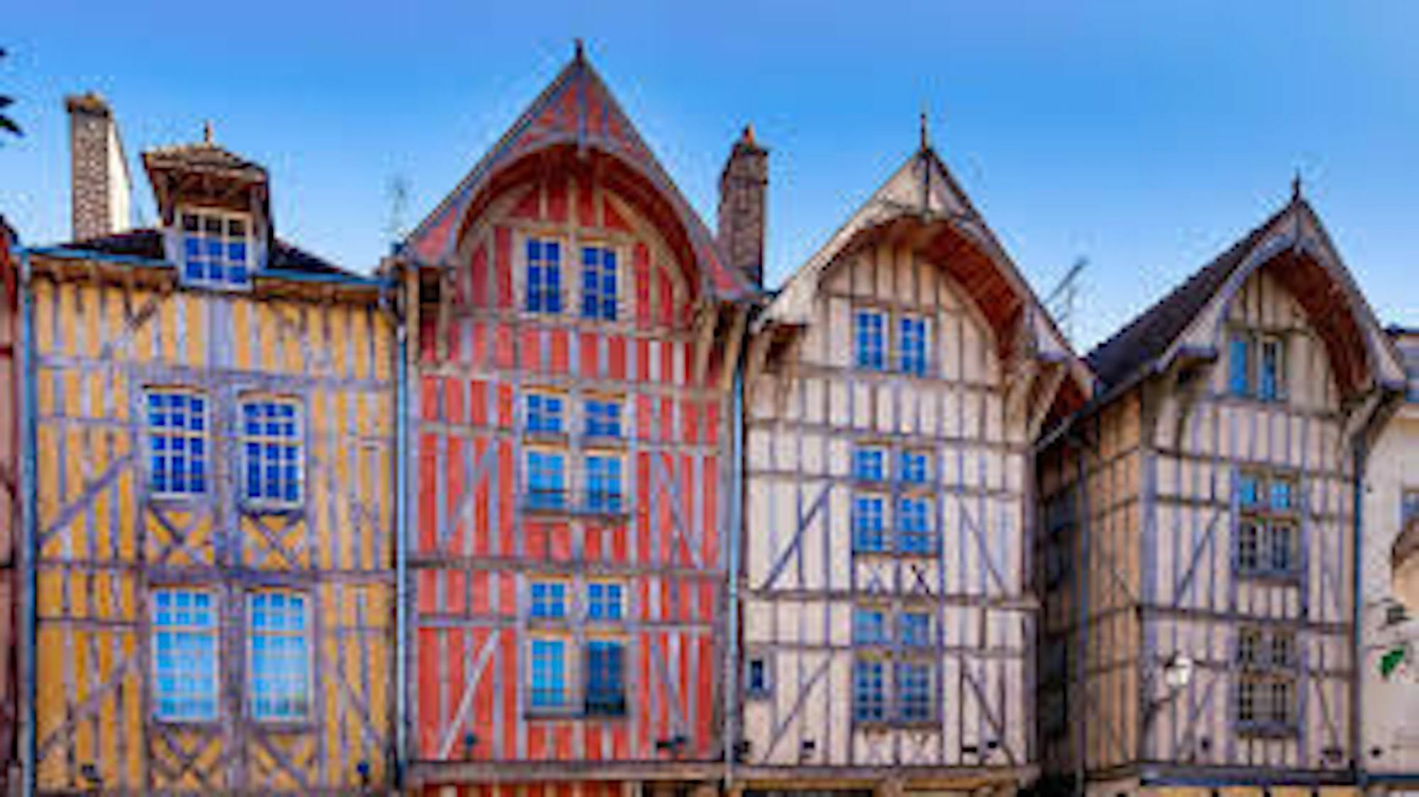 Logis Hotel Du Cirque Troyes Centre Historique Ngoại thất bức ảnh