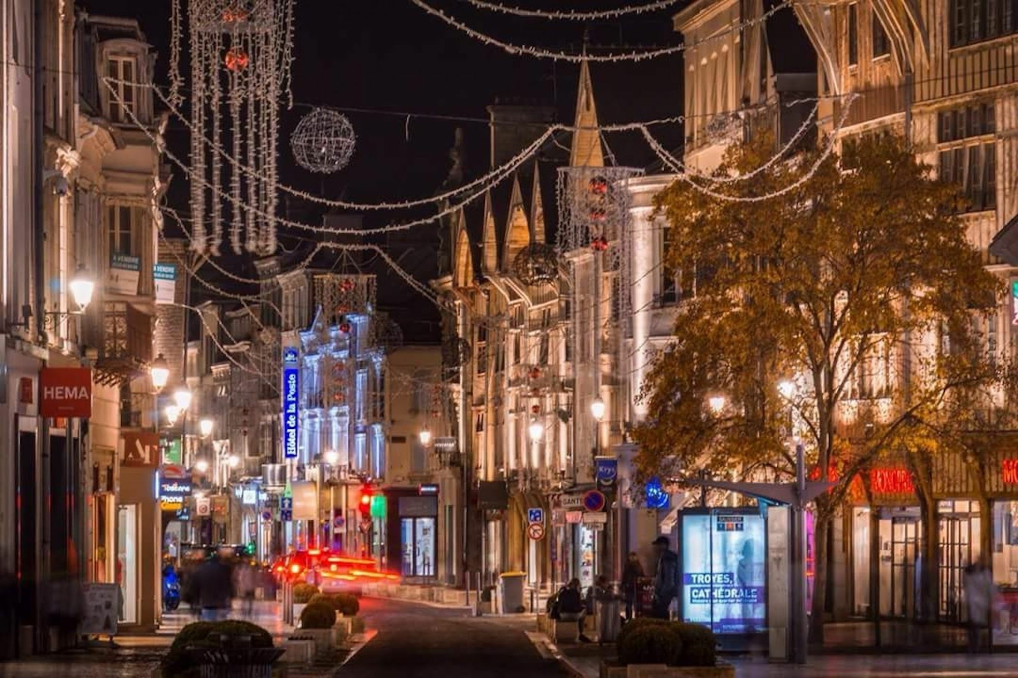 Logis Hotel Du Cirque Troyes Centre Historique Ngoại thất bức ảnh
