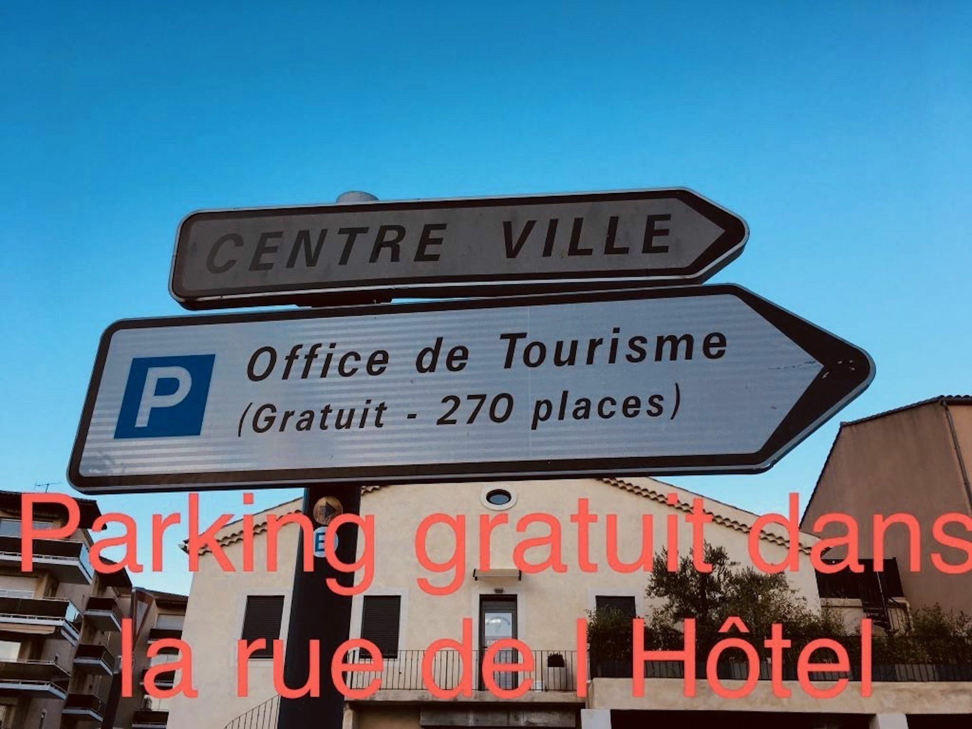 Logis Hotel Du Cirque Troyes Centre Historique Ngoại thất bức ảnh